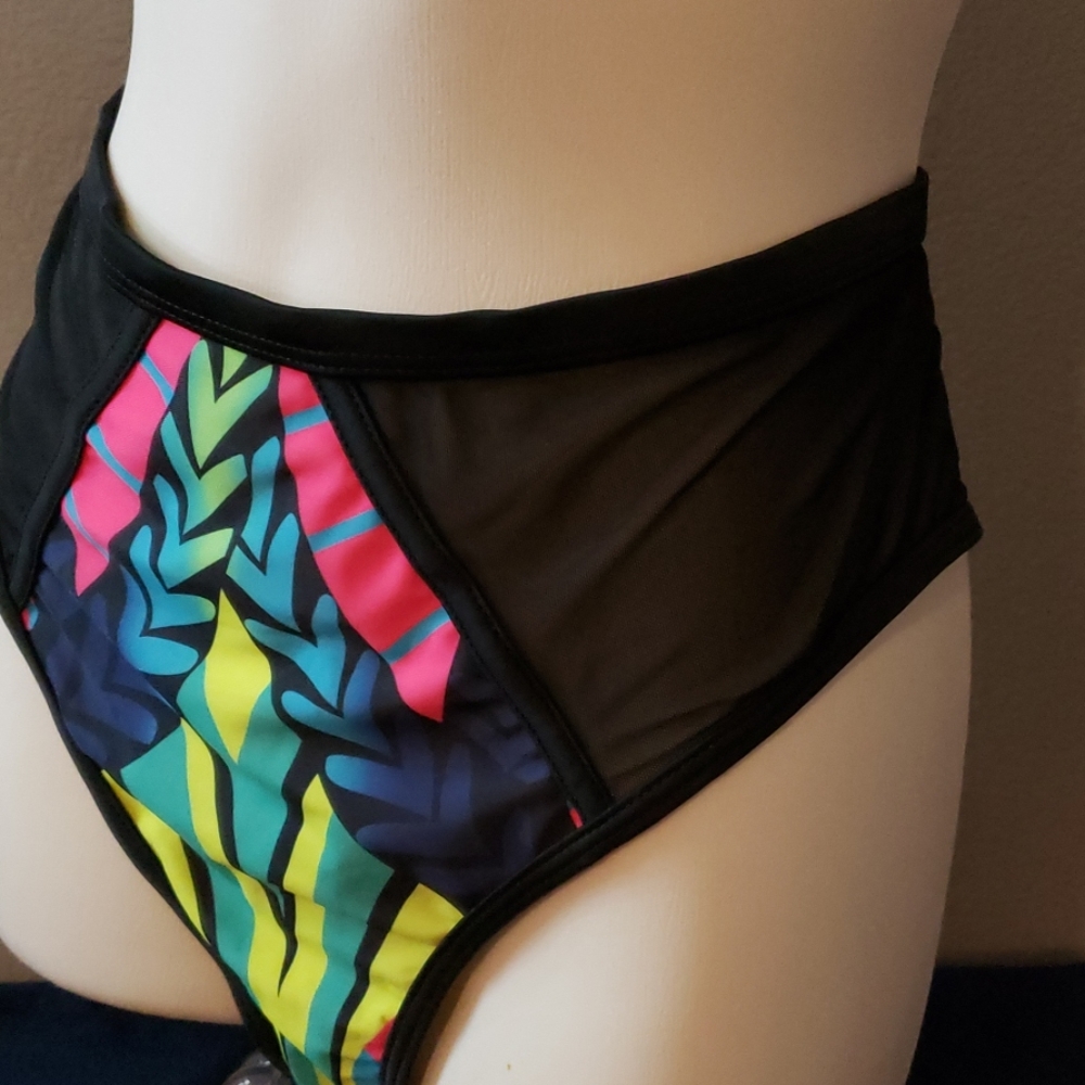 Bathing Suit - Picture 2 of 5